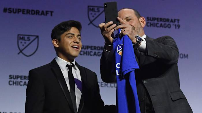 MLS Commissioner Don Garber and 2019 No. 1 draft pick Frankie Amaya